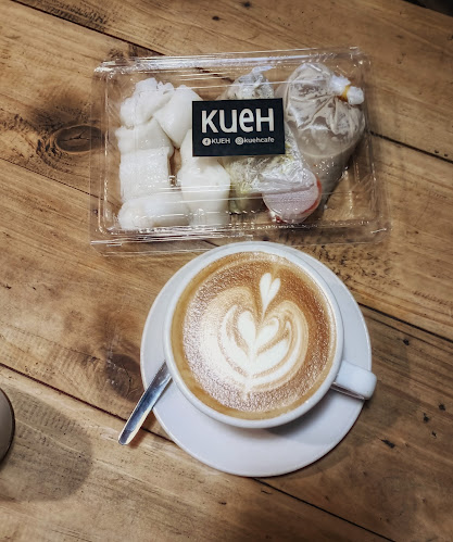 Opinii despre Kueh Cafe Seksyen 13 în Shah Alam - Gastronomi dan perhotelan