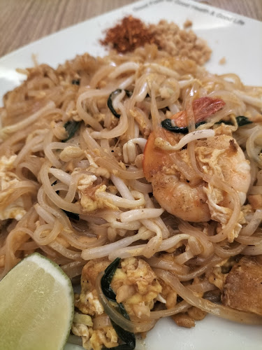 Opinii despre Black Canyon Vivacity Megamall în Kuching - Gastronomi dan perhotelan