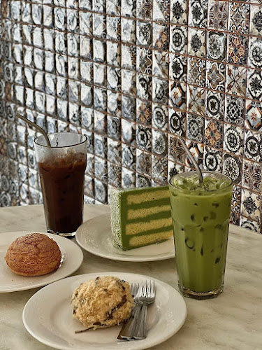 Comentarii opinii despre English Tea House & Restaurant