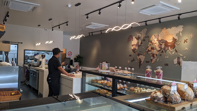Comentarii opinii despre Aison Bakery & Coffee @ Kajang