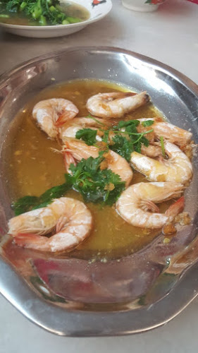 Opinii despre 老洲海鲜粥 în Johor Bahru - Gastronomi dan perhotelan