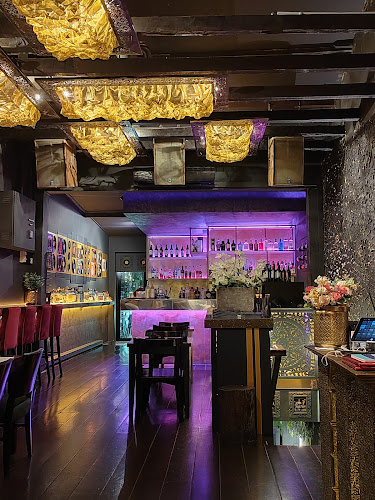 Bo-Ni Restaurant & Bar