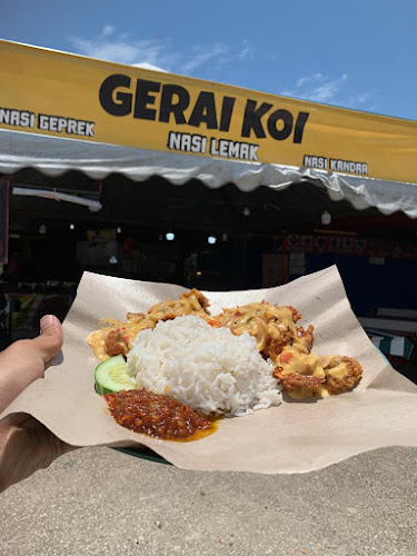 Gerai Koi - Gastronomi dan perhotelan