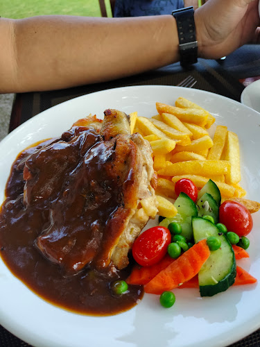 English Tea House & Restaurant