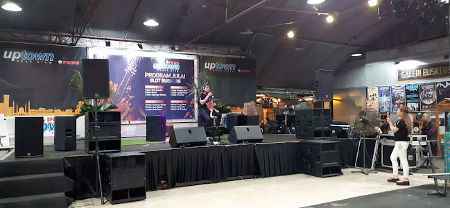 Comentarii opinii despre Uptown Shah Alam