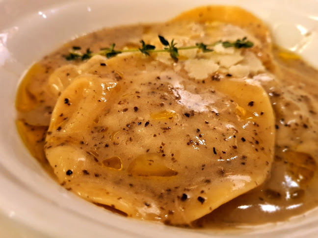 Opinii despre Kafe Bistro Two Frenchies în George Town - Gastronomi dan perhotelan