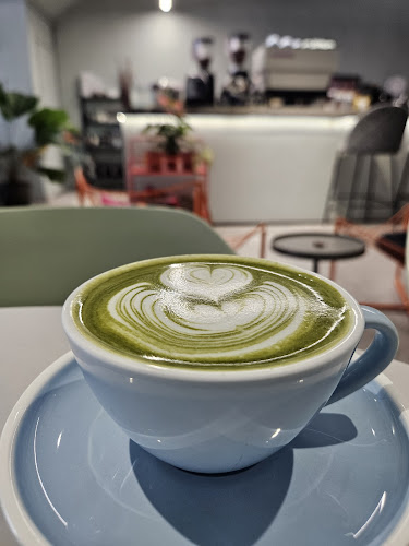 Opinii despre DRIFT COFFEE în Petaling Jaya - Gastronomi dan perhotelan