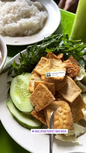 Opinii despre Ayam Penyet Mak Maya (warung mak ipah) în Kuala Lumpur - Gastronomi dan perhotelan