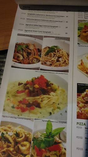 The Voice Skypark Onecity - Gastronomi dan perhotelan