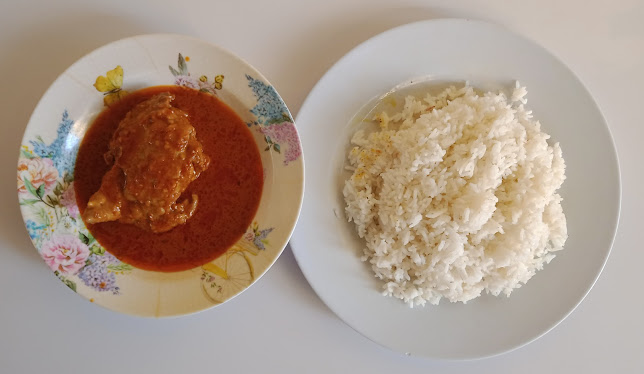 Lot 11 & 12, Kompleks Makanan & Pasar Jalan Tengku, Jelutong, 11600 George Town, Penang