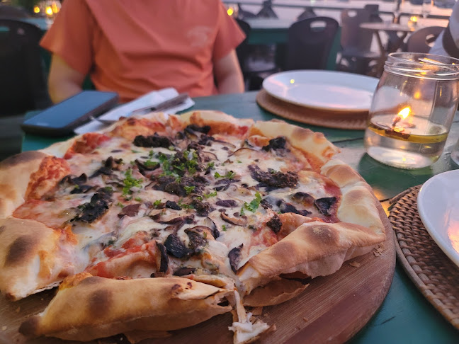 Opinii despre Gusto Food & Wine Cucina Italiana în Kota Kinabalu - Gastronomi dan perhotelan