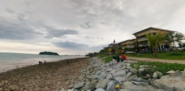 Opinii despre Sri Pantai Ria Seafood Restaurant în Port Dickson - Gastronomi dan perhotelan