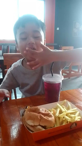 Apcel Coffee House (Cawangan Hutan Kampung)