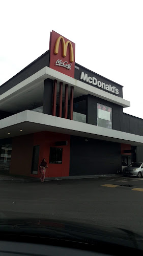 McDonald's Petrajaya DT