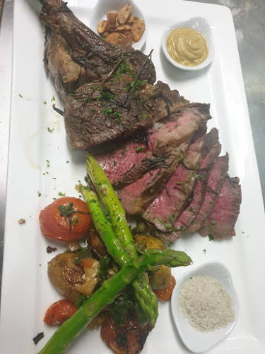 Toscani's Wine & Dine Cafe - Gastronomi dan perhotelan