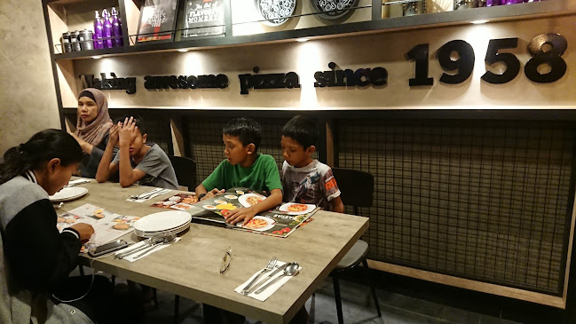 Comentarii opinii despre Pizza Hut TTDI