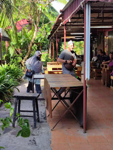 21, Jalan Laxamana, Taman Jubilee, 30300 Ipoh, Perak