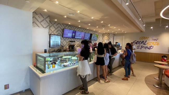 The Coffee Bean & Tea Leaf