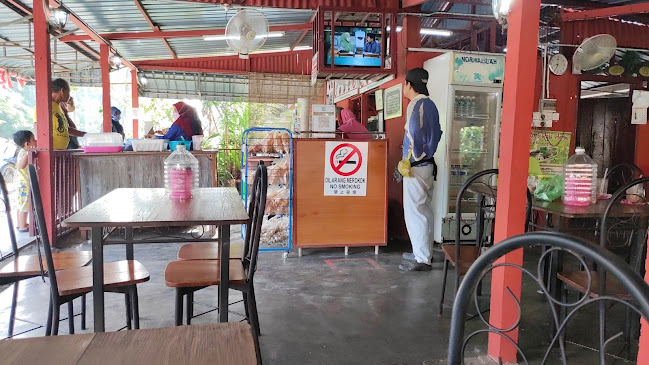 32900 Lambor Kanan, Perak