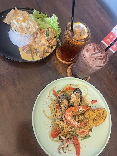 Asian Aromas Cafe - Gastronomi dan perhotelan