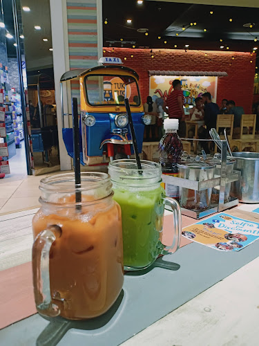 Tuk Tuk Thai Boat Noodle, Vivacity