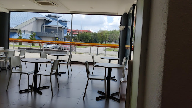 Ramly Burger Kiosk @ Axiata Arena - Gastronomi dan perhotelan