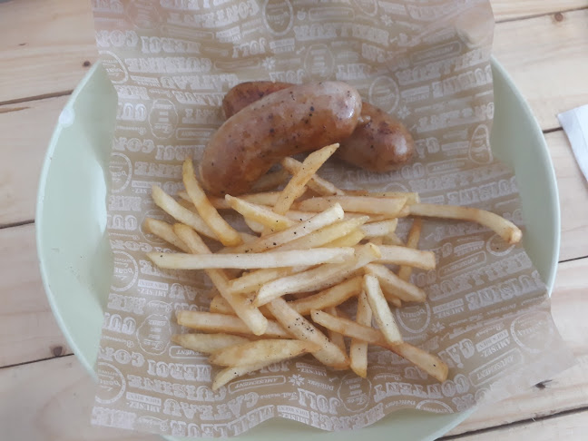 Sausage KL Cafe & Deli - Gastronomi dan perhotelan