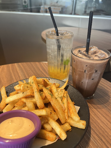 Mokky's Pizza & Coffee - Gastronomi dan perhotelan