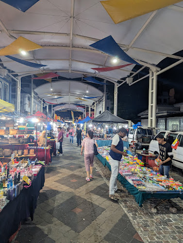Medan Selera Dato' Tahwil Azar - Ipoh