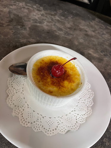 Comentarii opinii despre The Cave Restaurant