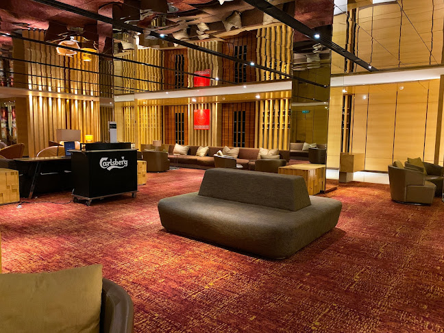 Opinii despre Axis Lounge în Kuala Lumpur - Gastronomi dan perhotelan