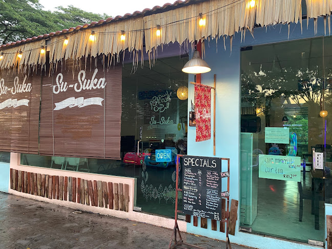 Susuka Steamboat and Grill - Gastronomi dan perhotelan