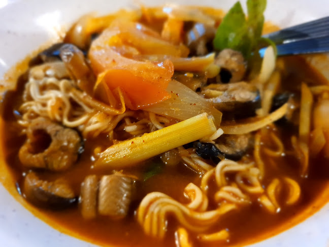 Opinii despre Restoran TEMPURA BEREMPAH în Seri Manjung - Gastronomi dan perhotelan