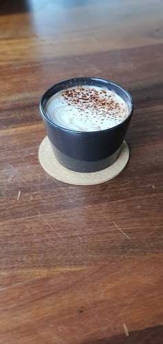 SWELL by Vamos - Gastronomi dan perhotelan