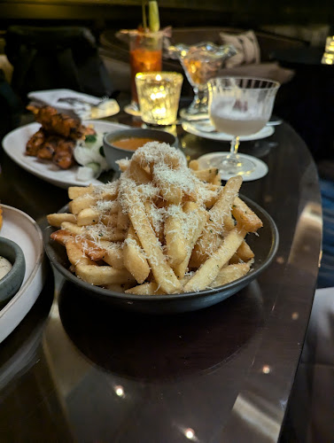 Comentarii opinii despre Astor Bar