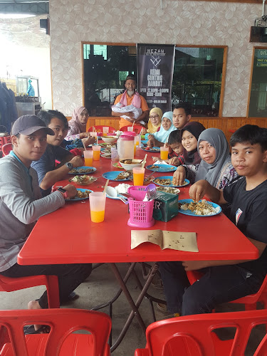 Comentarii opinii despre Restu Bonda Cafe