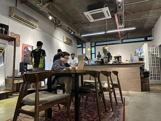 Opinii despre Jilid Enam în Shah Alam - Gastronomi dan perhotelan