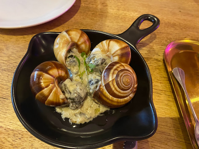 Comentarii opinii despre Meat Feds by Chef Yenni Law