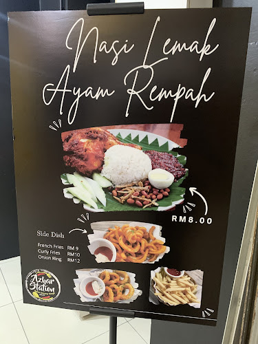 Restoran Azhar Station Ayam Goreng Kunyit (Putrajaya) - Gastronomi dan perhotelan