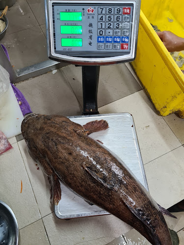 Restoran Makanan Laut Bulatan B5 - Sibu