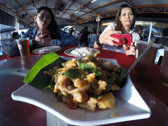 Opinii despre Restoran Seafood Hai Ung • 海运海鲜楼 în Kuala Selangor - Gastronomi dan perhotelan