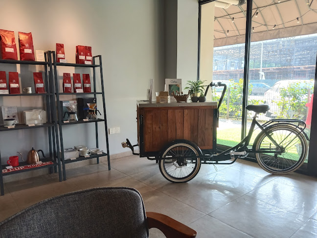 Q Cup Café - Gastronomi dan perhotelan