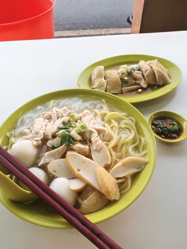 Opinii despre Medan Selera Jalan Tandang în Petaling Jaya - Gastronomi dan perhotelan