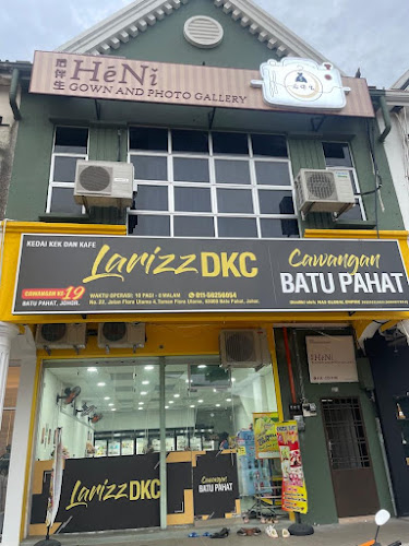 Opinii despre LARIZZ DKC BATU PAHAT în Batu Pahat - Gastronomi dan perhotelan