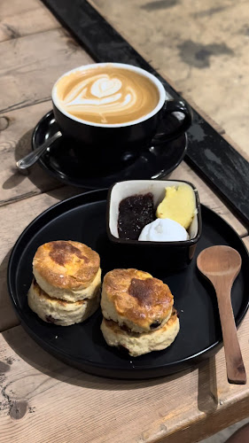 9, Lorong Bunga Raja 4, Taman Bunga Raja, 88450 Kota Kinabalu, Sabah