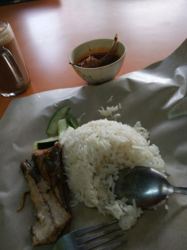 Comentarii opinii despre Nasi Dagang Kak B Terbaikkk