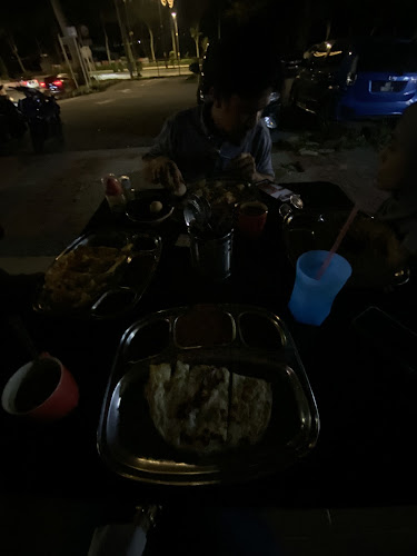 Opinii despre Restoran Rahmath Bistro în Shah Alam - Gastronomi dan perhotelan