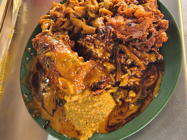Nasi Kandar Taiping Rain Town Food Truck - Taiping