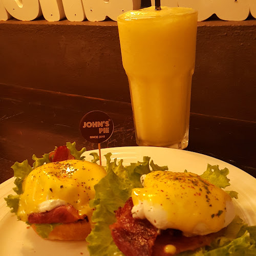 Comentarii opinii despre John’s Pie – Jalan Song (Kuching)