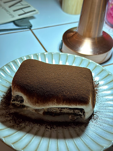 Halzan Penang - Gastronomi dan perhotelan